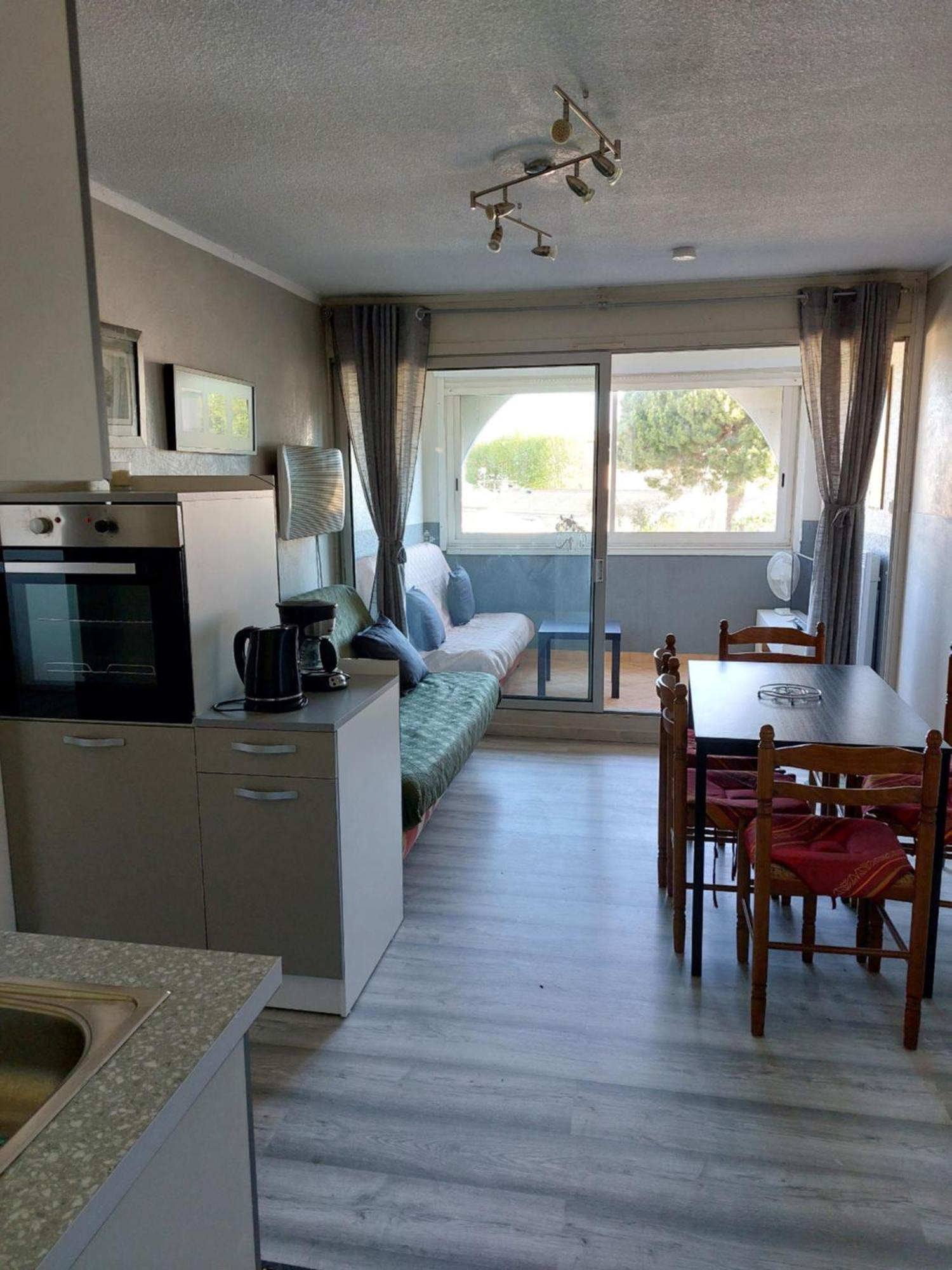 Residence Les Floralies 2 - Avenue De Camargue Ле-Гро-дю-Руа Екстер'єр фото
